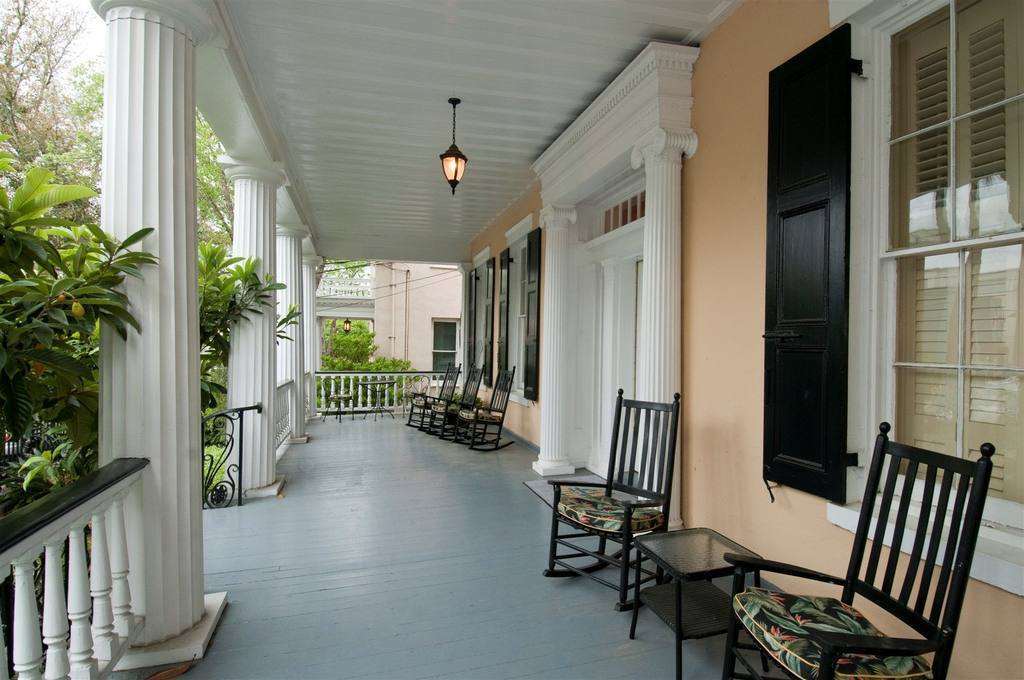 The Jasmine House Bed & Breakfast Чарлстън Екстериор снимка